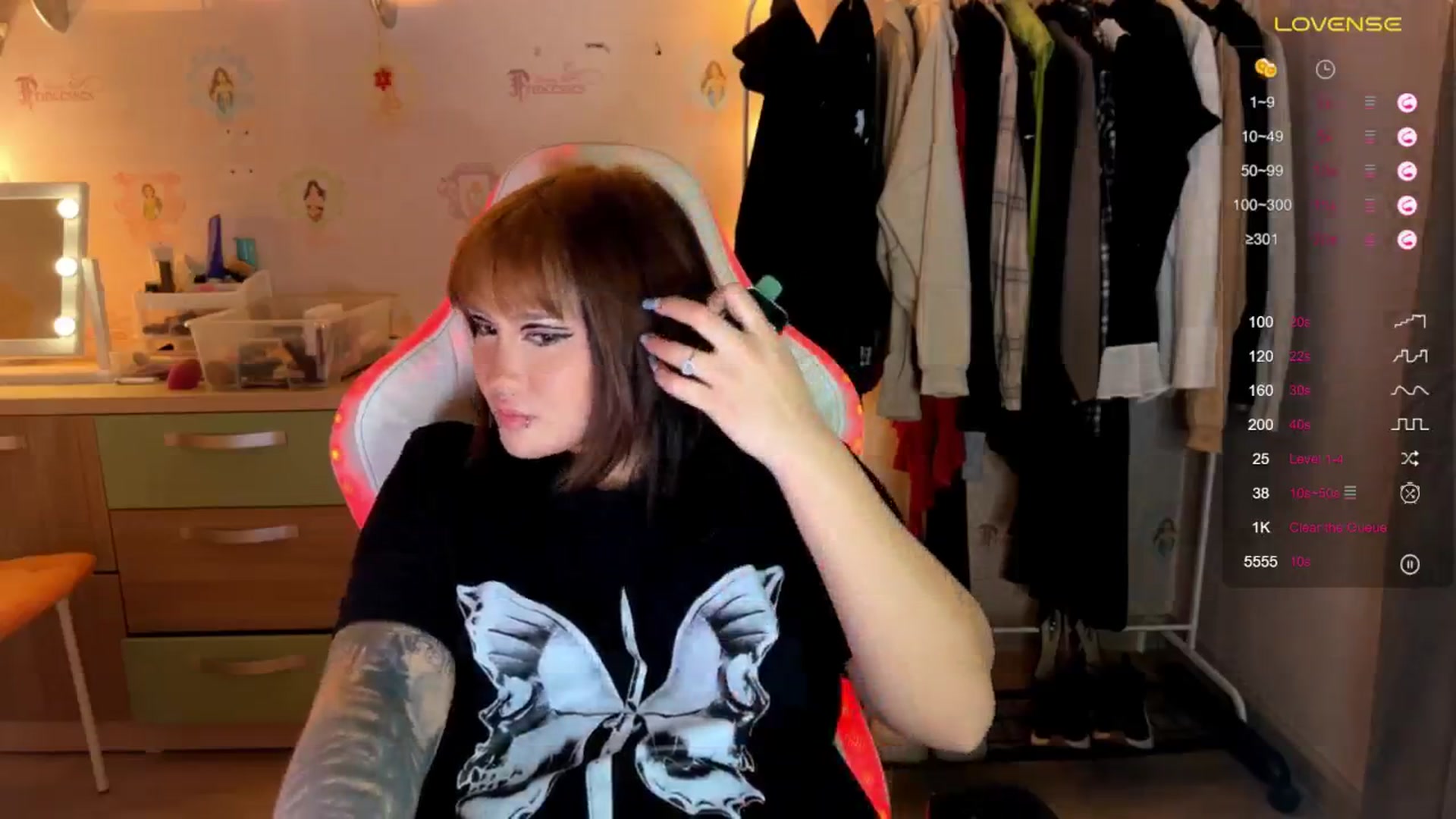 Gallery image thumbnail from Littlewetgirl's myfreecams stream on, 10/17/2024, 12:06 image 4 of 20