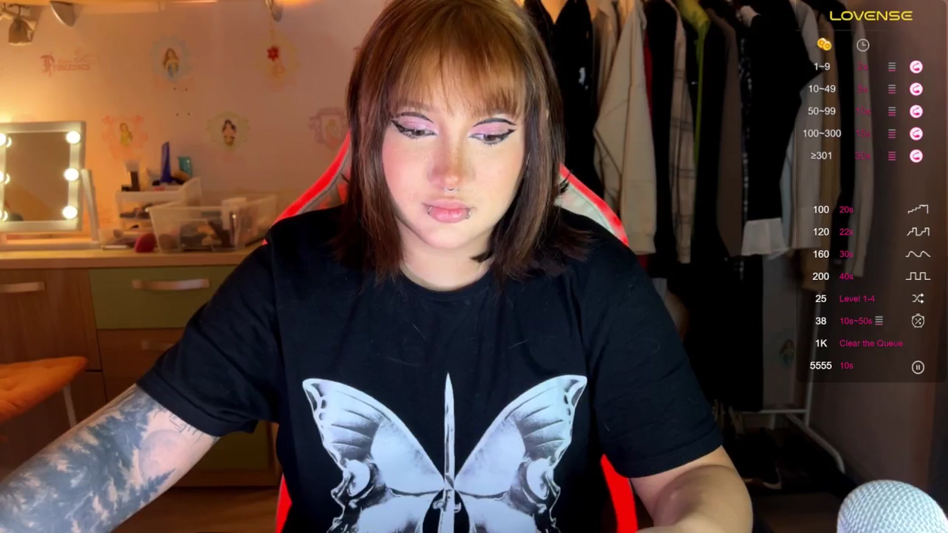 Gallery image thumbnail from Littlewetgirl's myfreecams stream on, 10/17/2024, 12:21 image 3 of 20