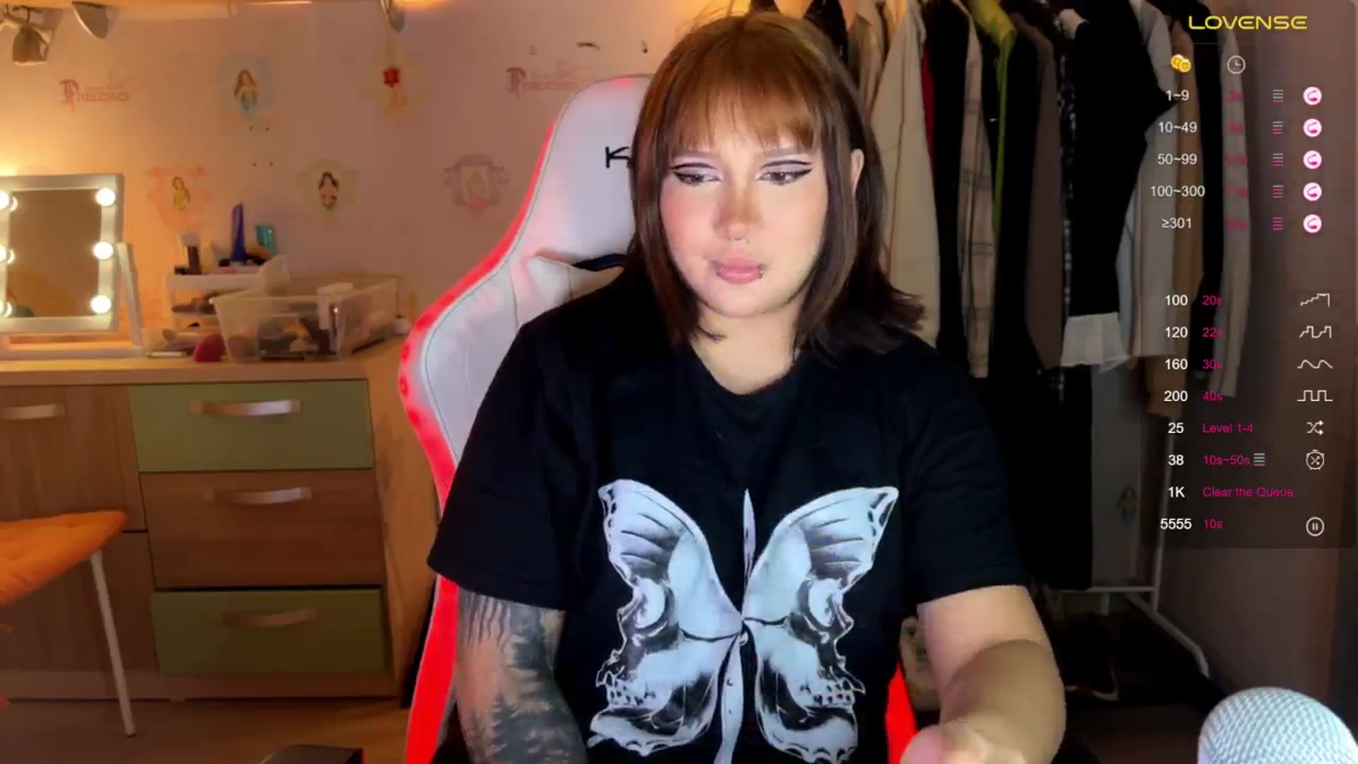 Gallery image thumbnail from Littlewetgirl's myfreecams stream on, 10/17/2024, 12:21 image 12 of 20