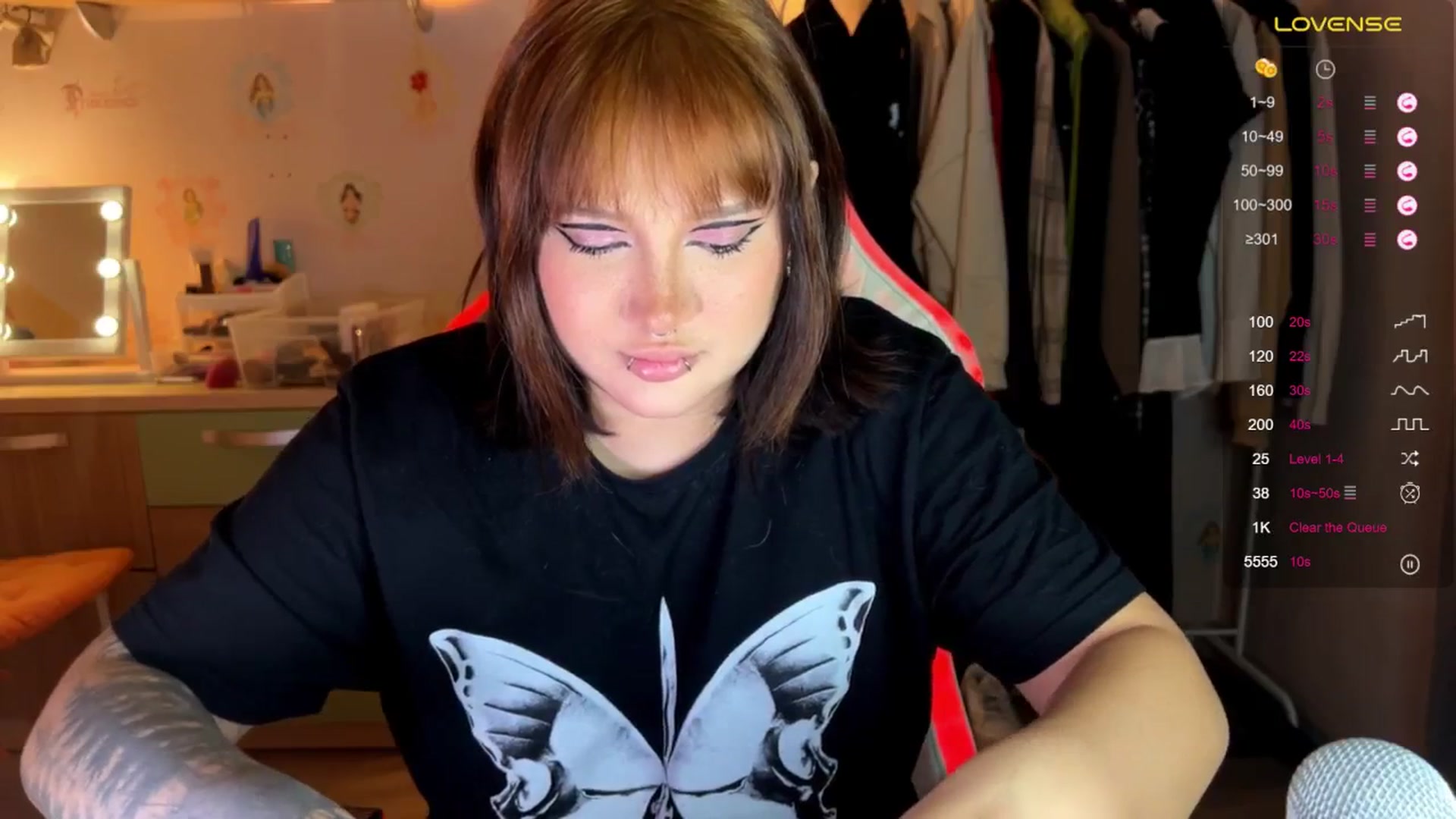 Gallery image thumbnail from Littlewetgirl's myfreecams stream on, 10/17/2024, 12:21 image 13 of 20