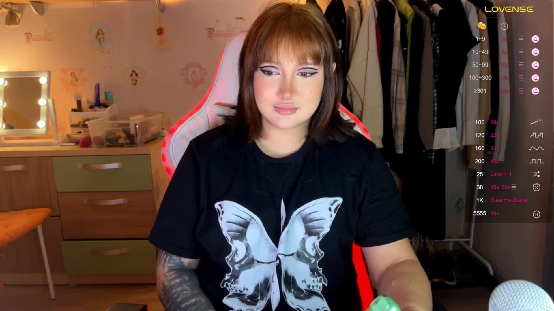 Gallery image thumbnail from Littlewetgirl's myfreecams stream on, 10/17/2024, 12:21 image 7 of 20