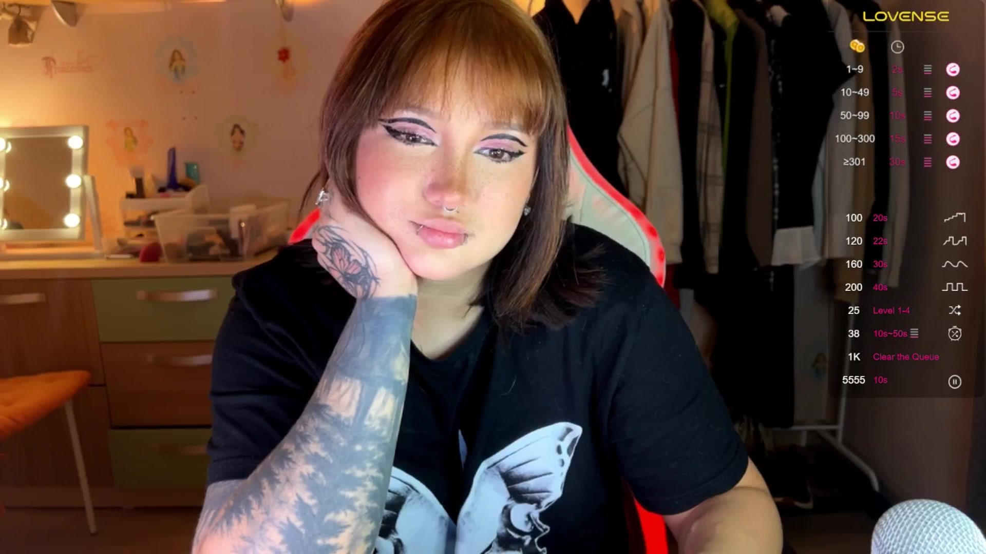 Gallery image thumbnail from Littlewetgirl's myfreecams stream on, 10/17/2024, 12:21 image 11 of 20