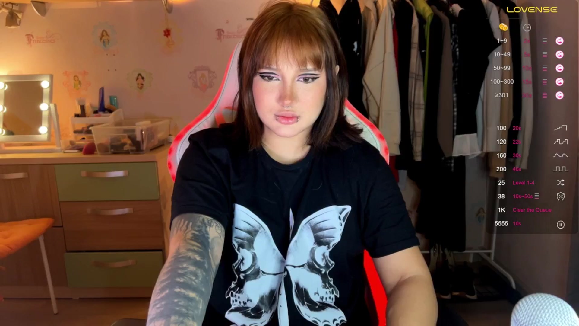 Gallery image thumbnail from Littlewetgirl's myfreecams stream on, 10/17/2024, 12:21 image 9 of 20