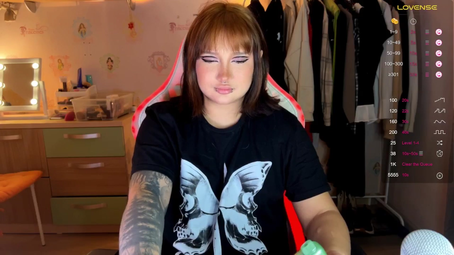 Gallery image thumbnail from Littlewetgirl's myfreecams stream on, 10/17/2024, 12:21 image 8 of 20