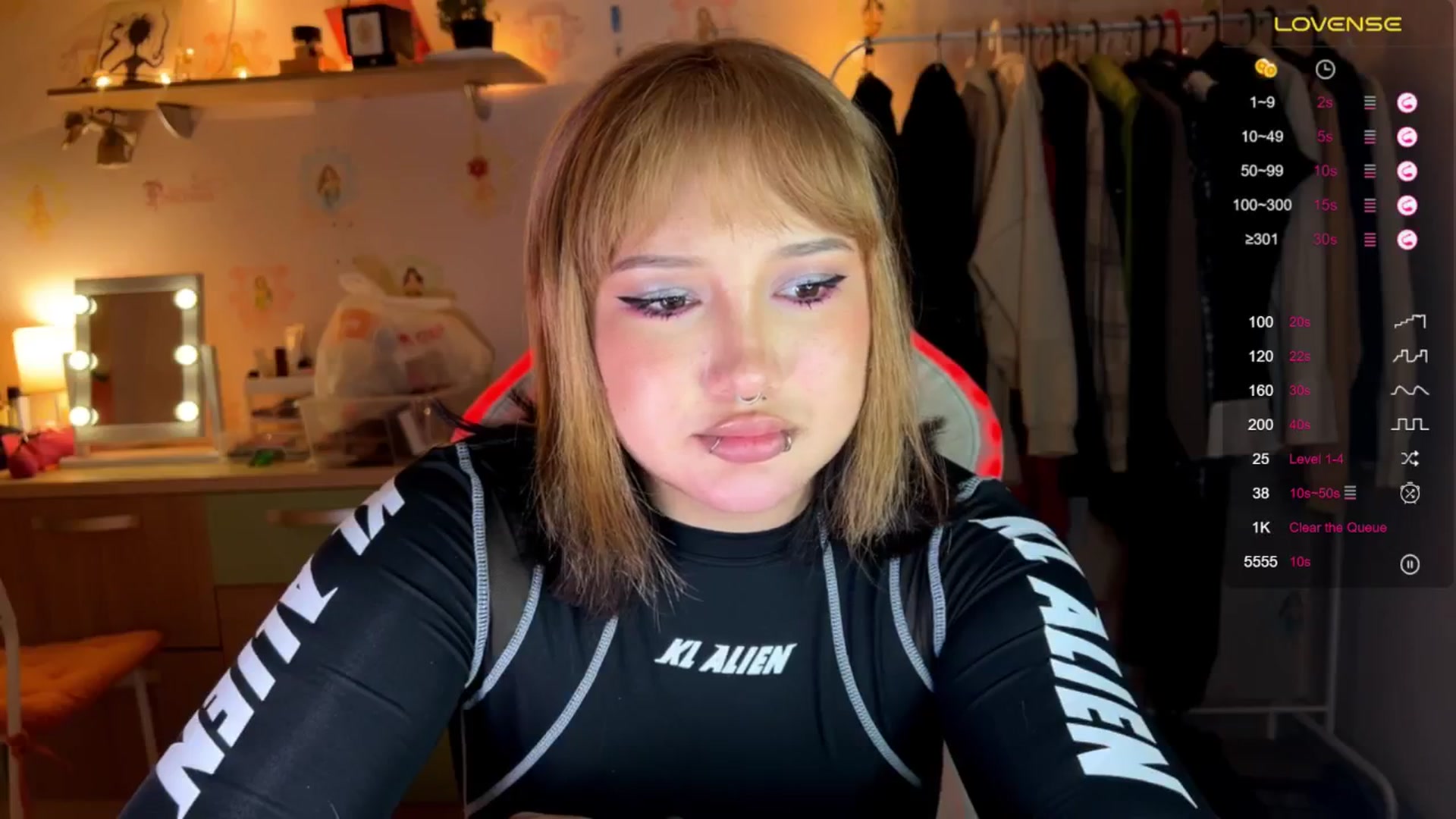 Gallery image thumbnail from Littlewetgirl's myfreecams stream on, 10/21/2024, 13:00 image 4 of 20