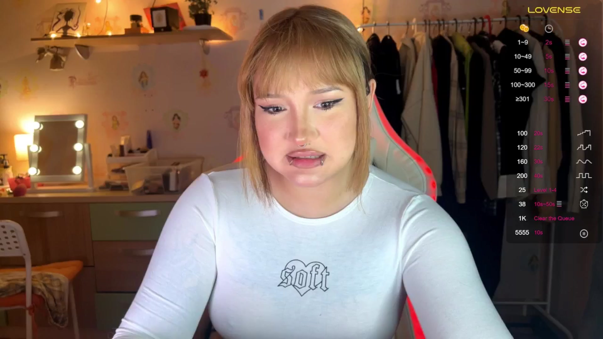 Gallery image thumbnail from Littlewetgirl's myfreecams stream on, 10/22/2024, 15:05 image 1 of 20