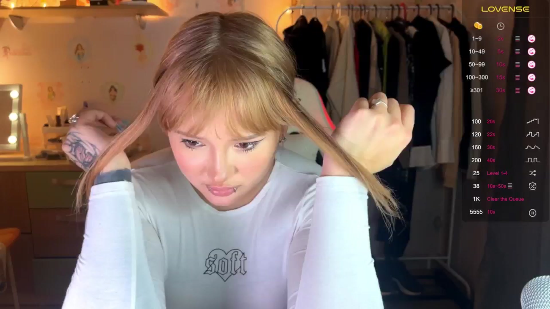 Gallery image thumbnail from Littlewetgirl's myfreecams stream on, 10/22/2024, 15:44 image 17 of 20