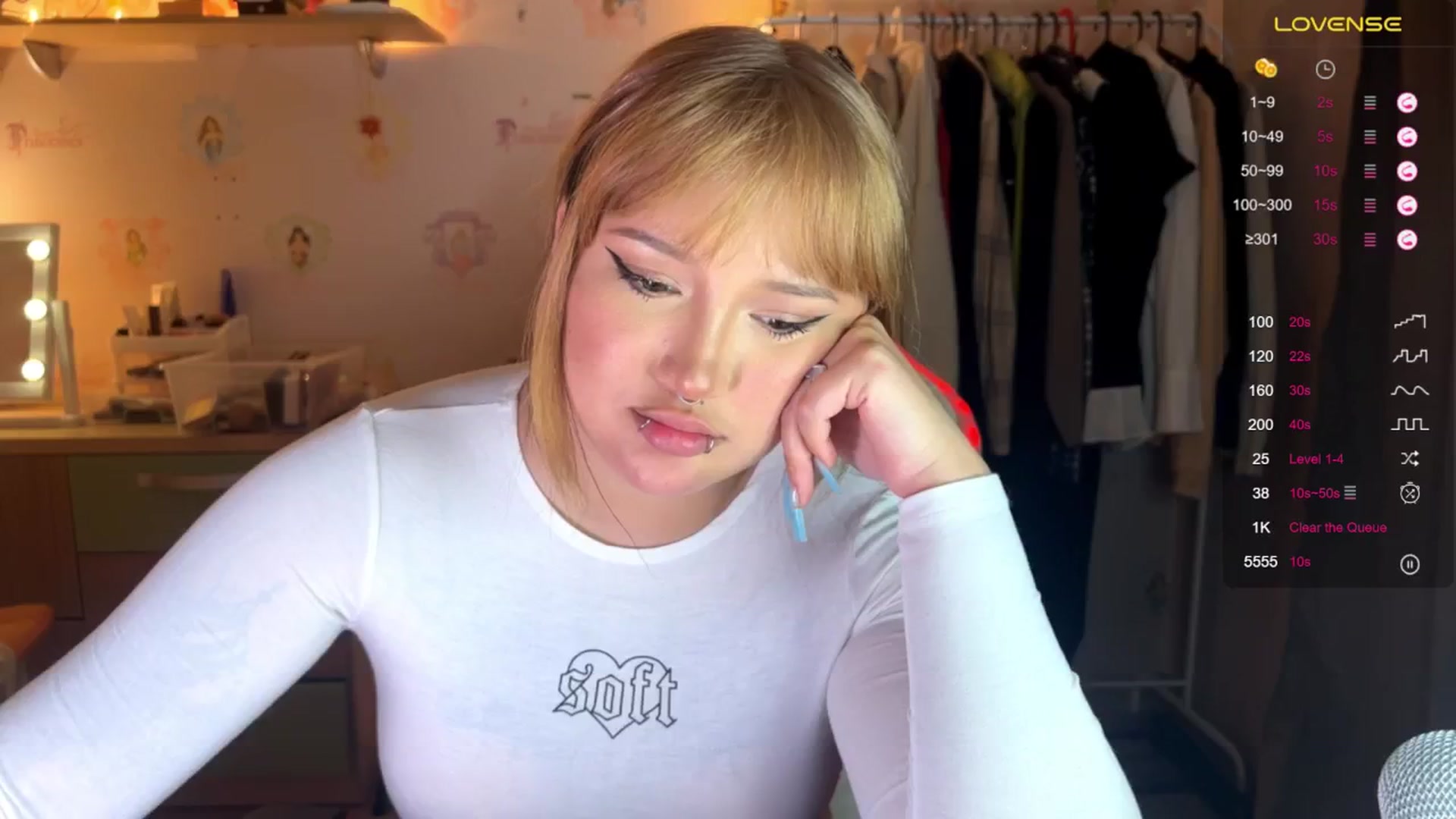 Gallery image thumbnail from Littlewetgirl's myfreecams stream on, 10/22/2024, 15:44 image 16 of 20