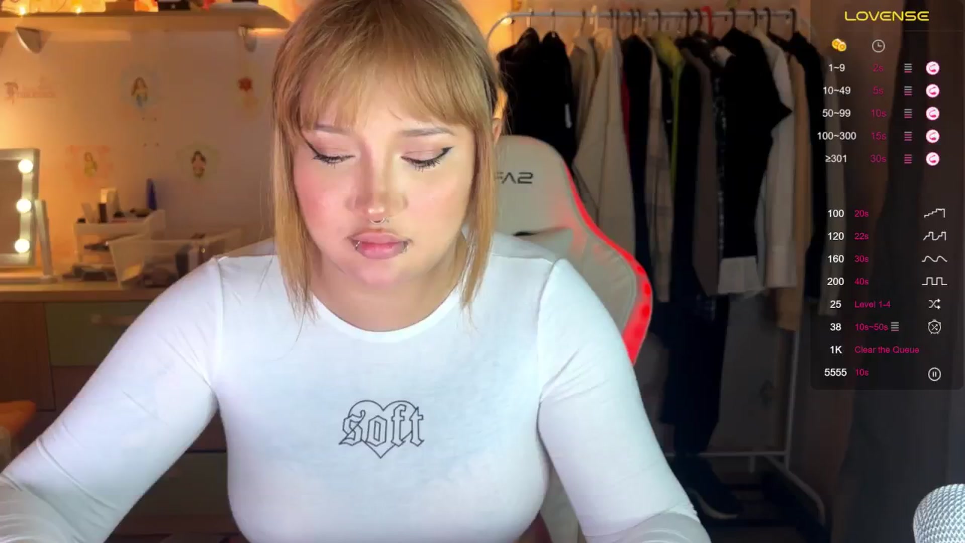 Gallery image thumbnail from Littlewetgirl's myfreecams stream on, 10/22/2024, 15:44 image 15 of 20
