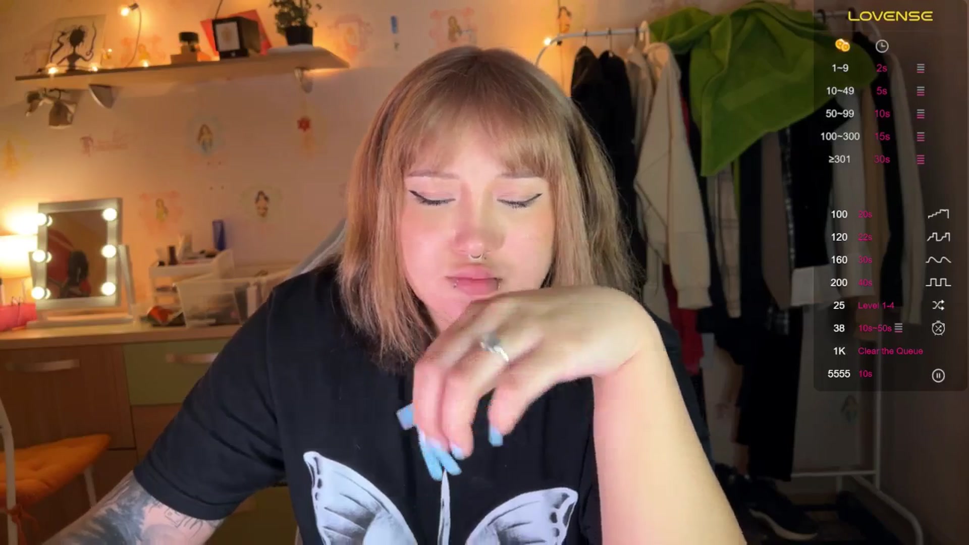 Gallery image thumbnail from Littlewetgirl's myfreecams stream on, 10/24/2024, 18:01 image 2 of 20