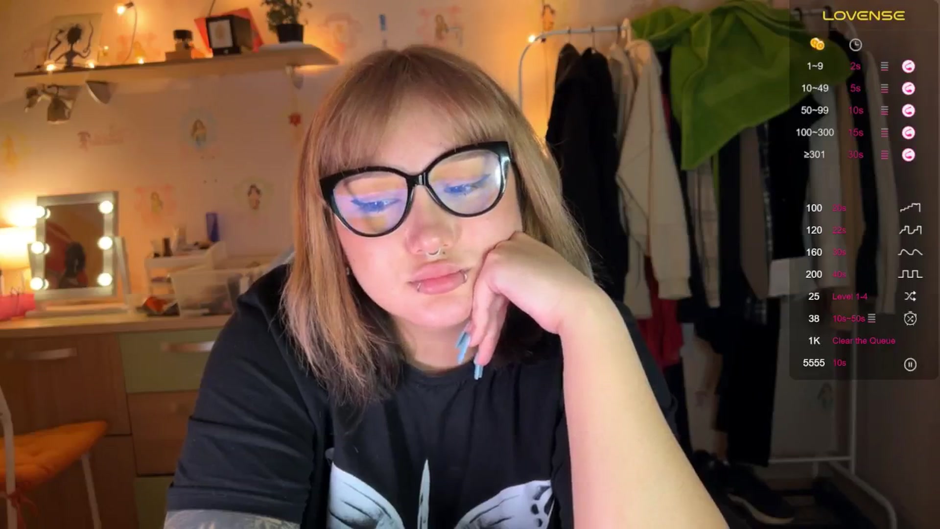 Gallery image thumbnail from Littlewetgirl's myfreecams stream on, 10/24/2024, 18:01 image 12 of 20