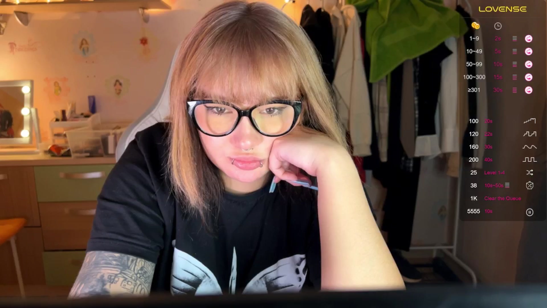 Gallery image thumbnail from Littlewetgirl's myfreecams stream on, 10/24/2024, 18:01 image 16 of 20