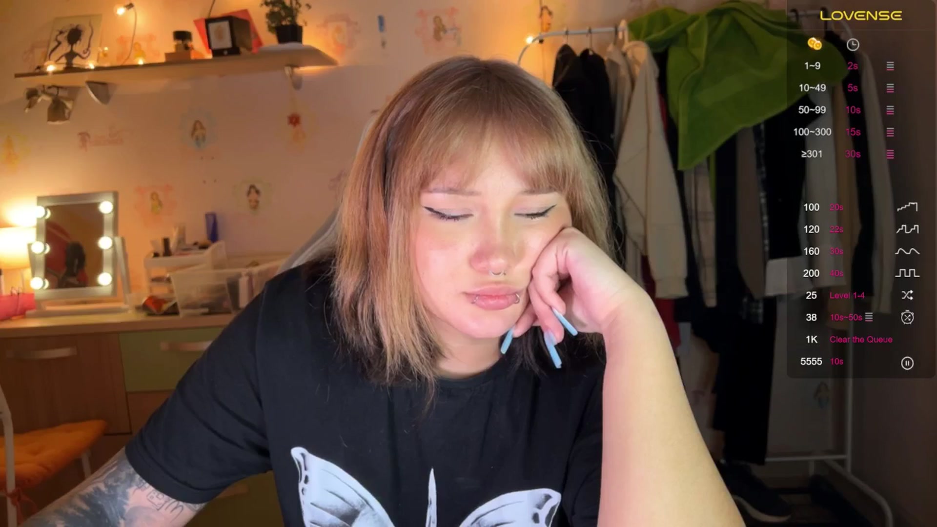 Gallery image thumbnail from Littlewetgirl's myfreecams stream on, 10/24/2024, 18:01 image 3 of 20