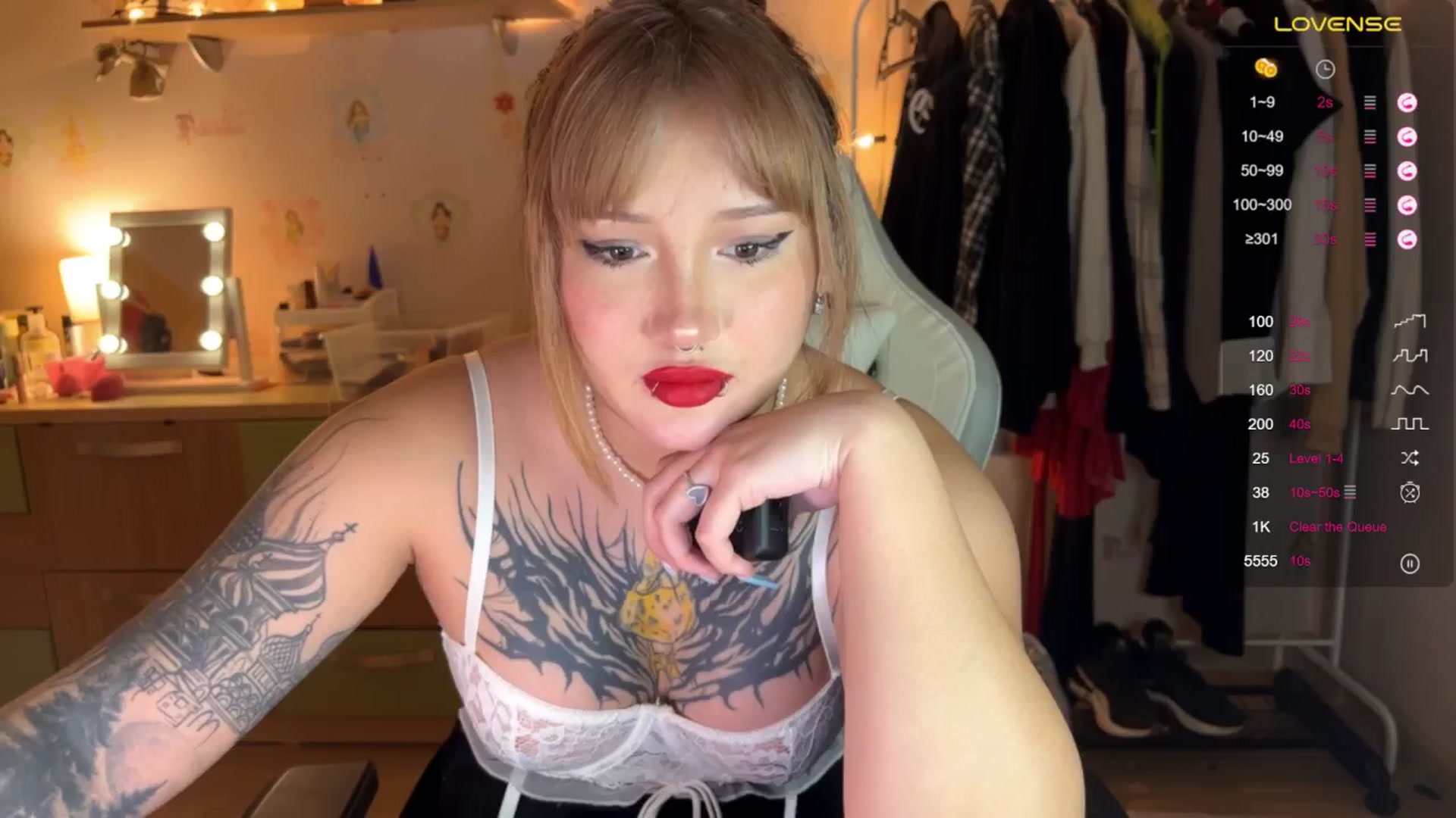 Gallery image thumbnail from Littlewetgirl's myfreecams stream on, 10/29/2024, 13:06 image 1 of 20
