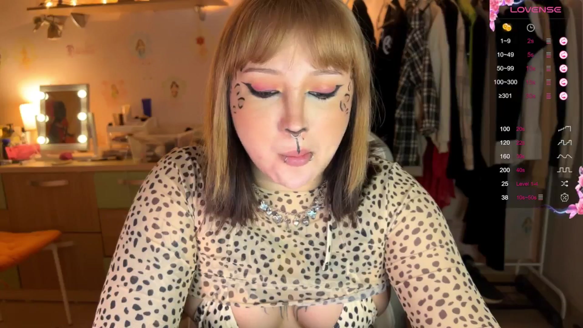 Gallery image thumbnail from Littlewetgirl's myfreecams stream on, 10/30/2024, 11:48 image 3 of 20