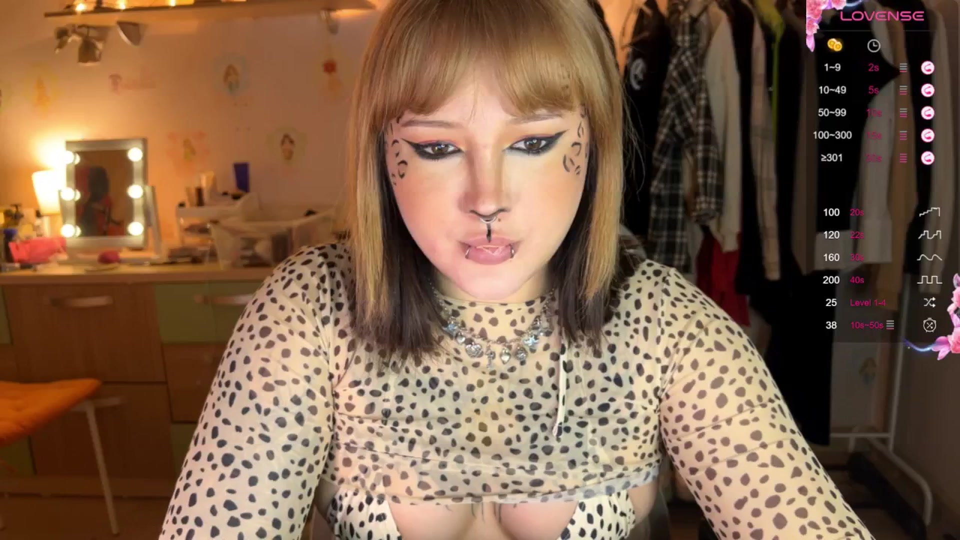 Gallery image thumbnail from Littlewetgirl's myfreecams stream on, 10/30/2024, 11:48 image 1 of 20