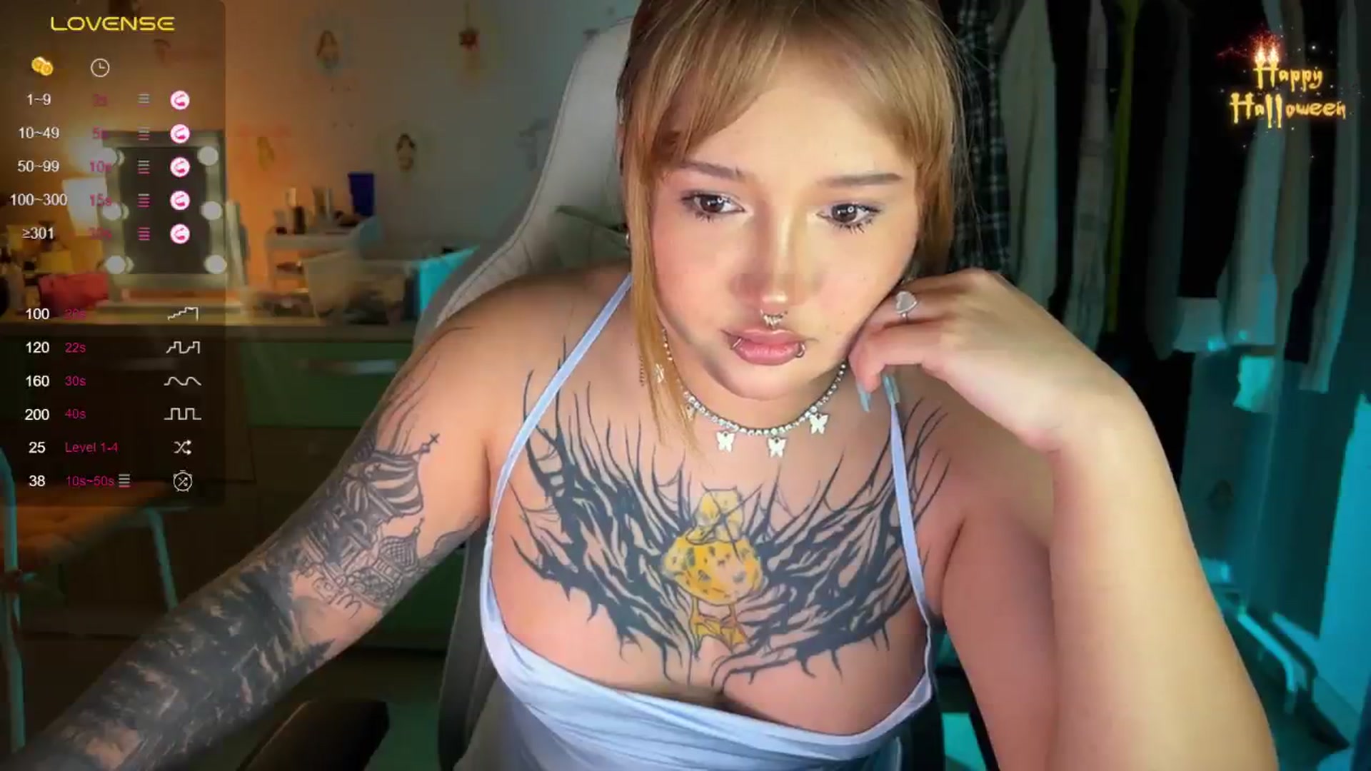 Gallery image thumbnail from Littlewetgirl's myfreecams stream on, 11/02/2024, 13:54 image 13 of 20