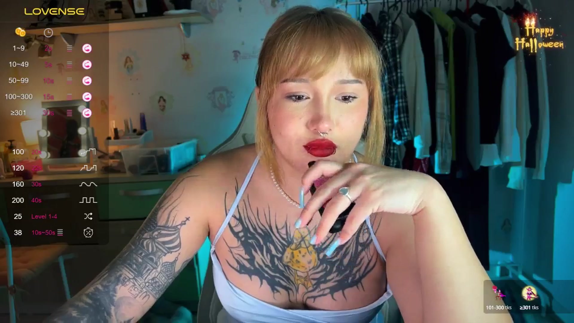 Gallery image thumbnail from Littlewetgirl's myfreecams stream on, 11/03/2024, 15:00 image 6 of 20