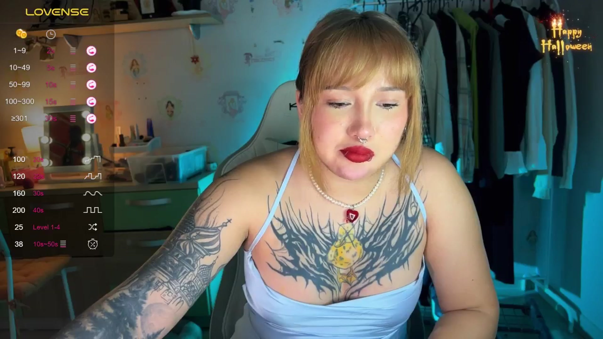 Gallery image thumbnail from Littlewetgirl's myfreecams stream on, 11/03/2024, 15:00 image 16 of 20