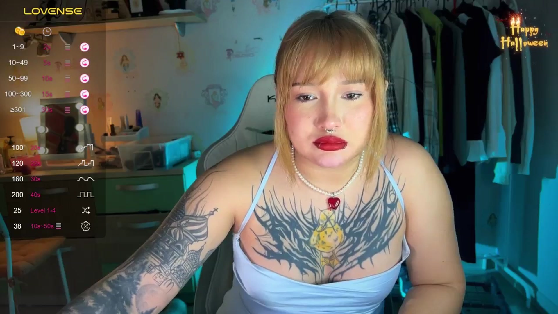 Gallery image thumbnail from Littlewetgirl's myfreecams stream on, 11/03/2024, 15:00 image 18 of 20