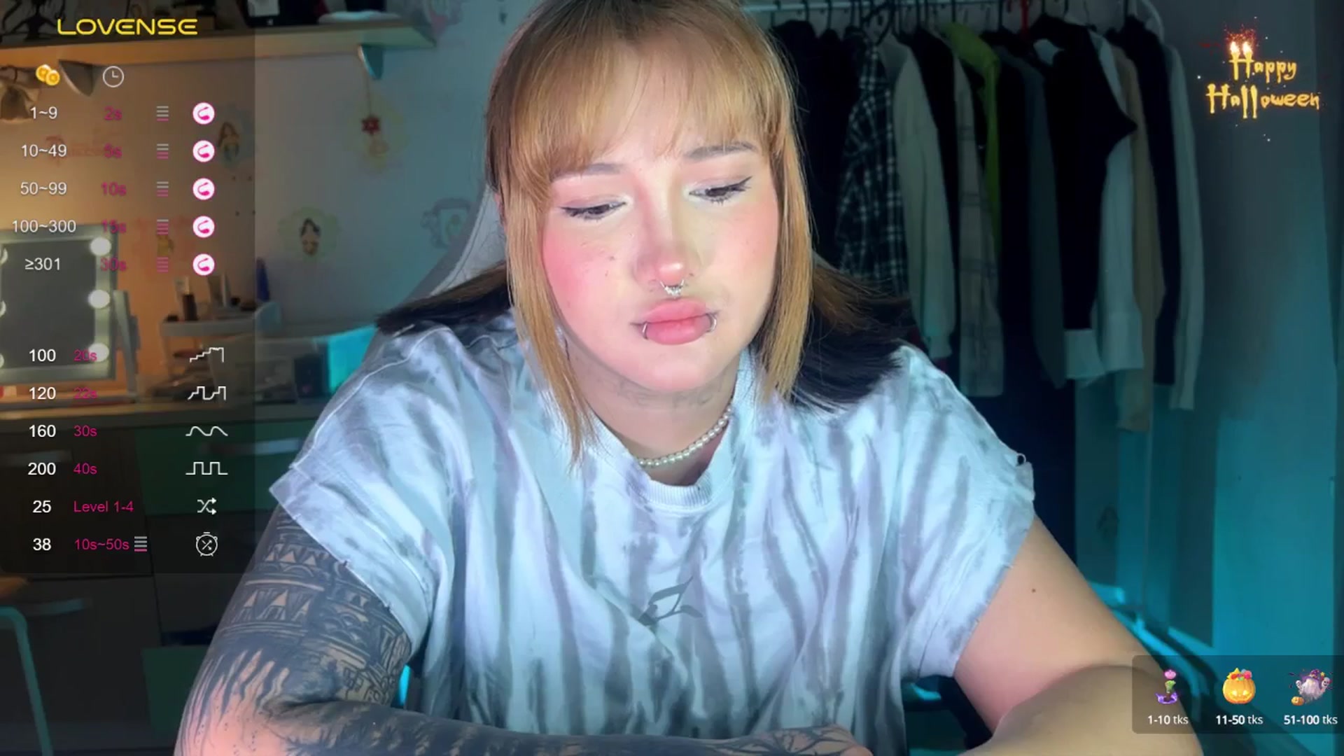 Gallery image thumbnail from Littlewetgirl's myfreecams stream on, 11/04/2024, 13:39 image 3 of 20