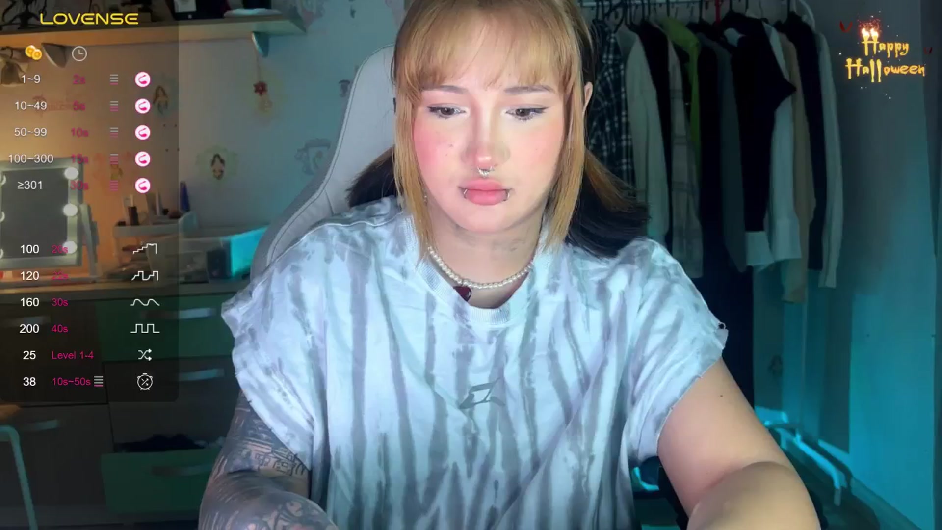 Gallery image thumbnail from Littlewetgirl's myfreecams stream on, 11/04/2024, 13:39 image 1 of 20
