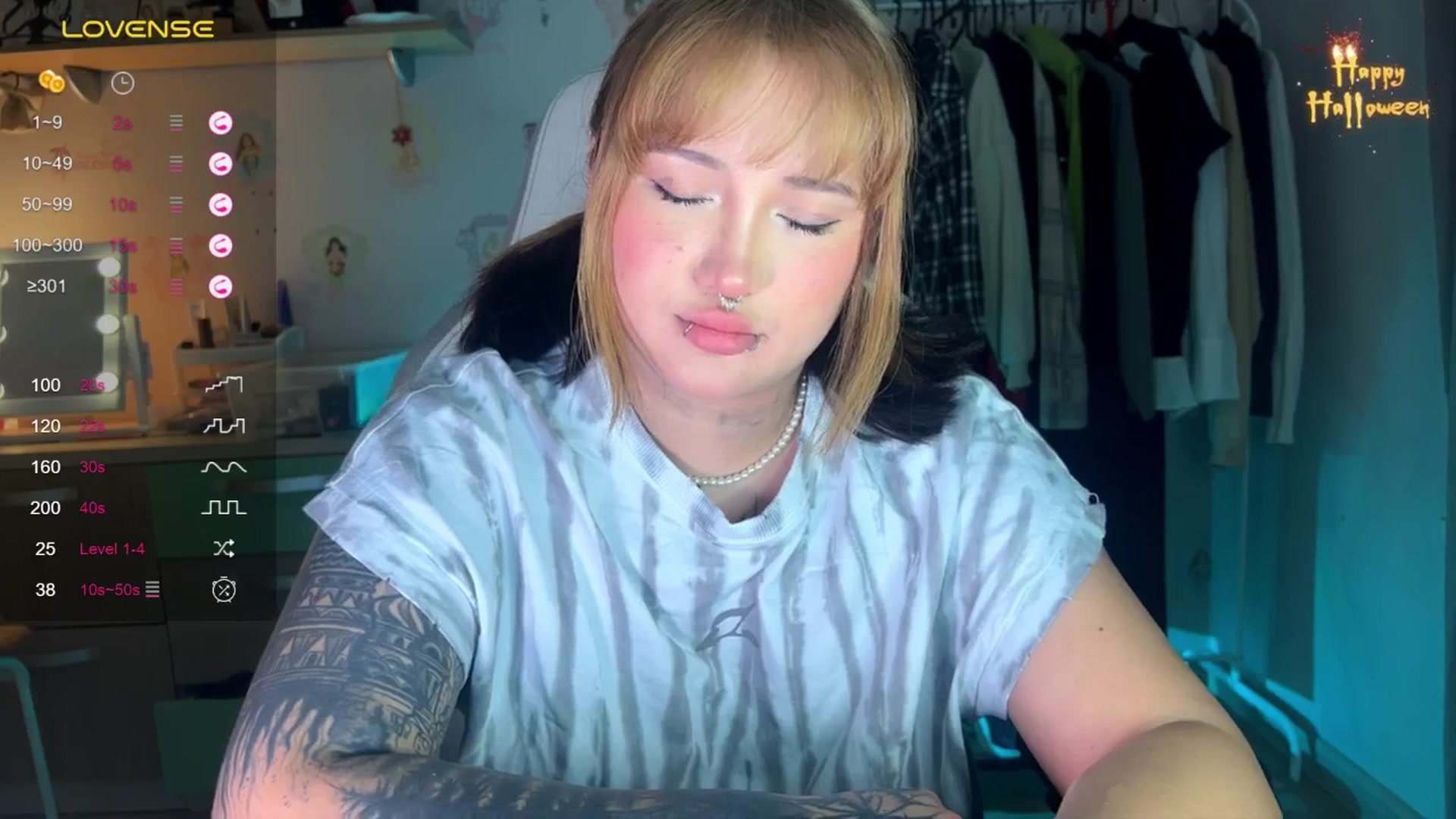 Gallery image thumbnail from Littlewetgirl's myfreecams stream on, 11/04/2024, 13:39 image 7 of 20