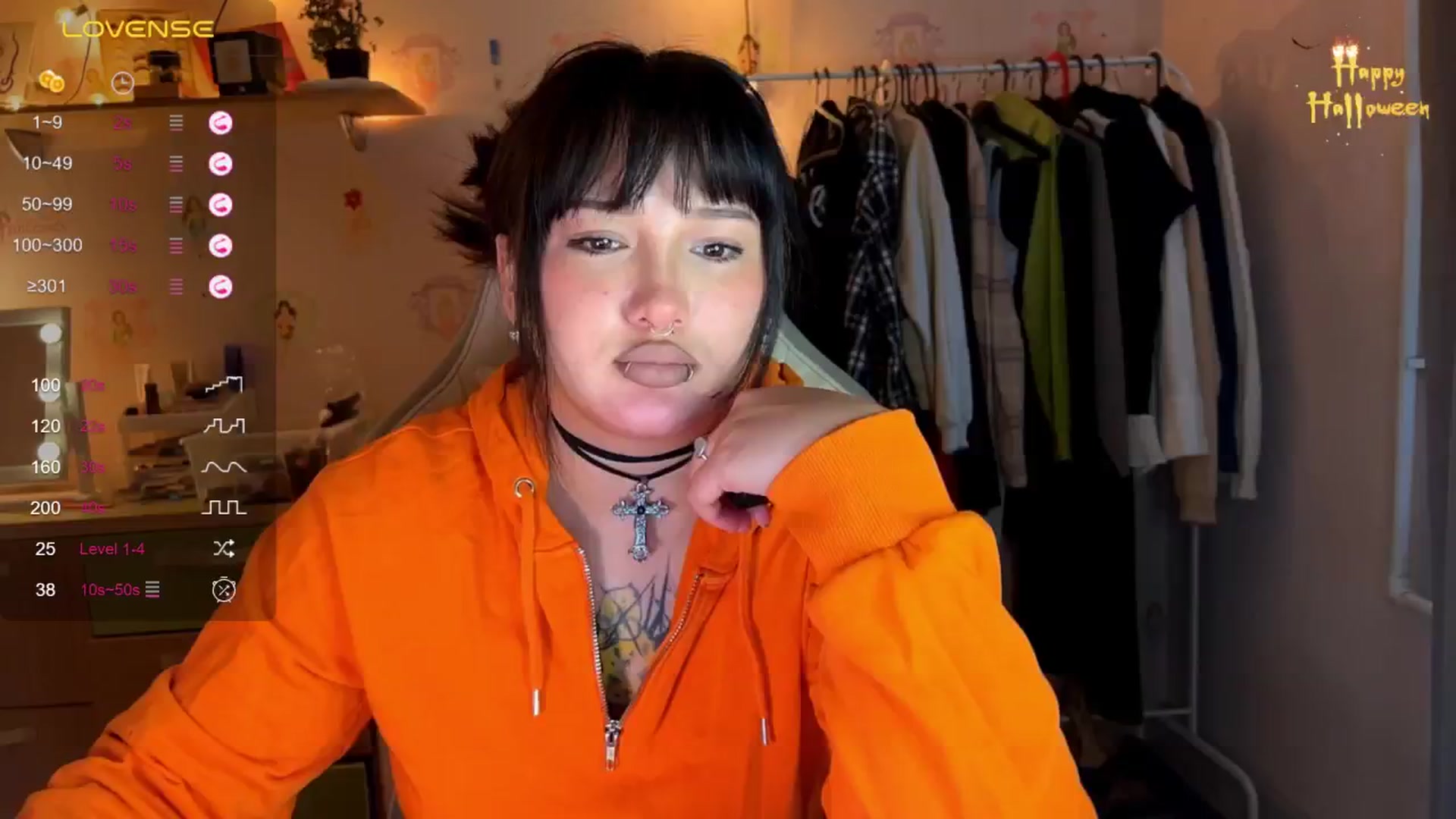 Gallery image thumbnail from Littlewetgirl's myfreecams stream on, 11/06/2024, 10:01 image 10 of 20