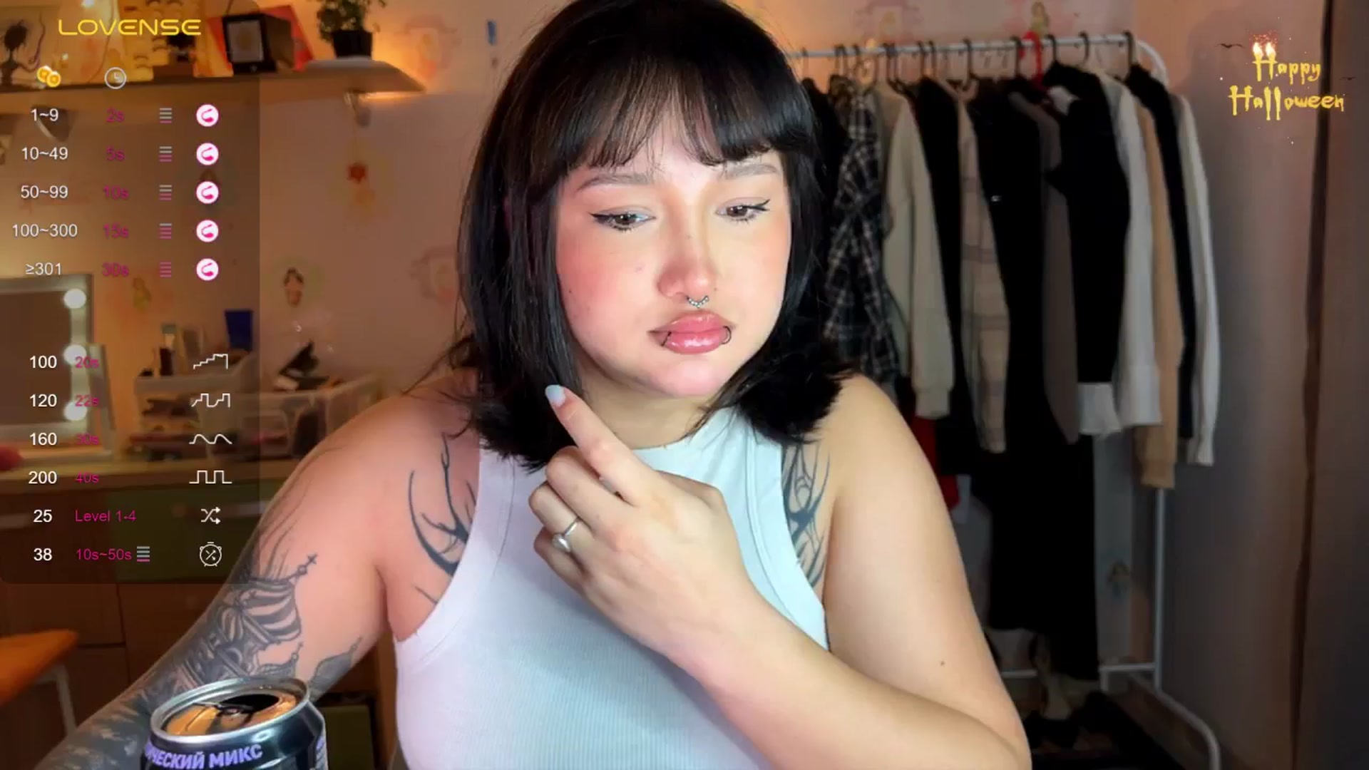 Gallery image thumbnail from Littlewetgirl's myfreecams stream on, 11/08/2024, 09:52 image 4 of 20