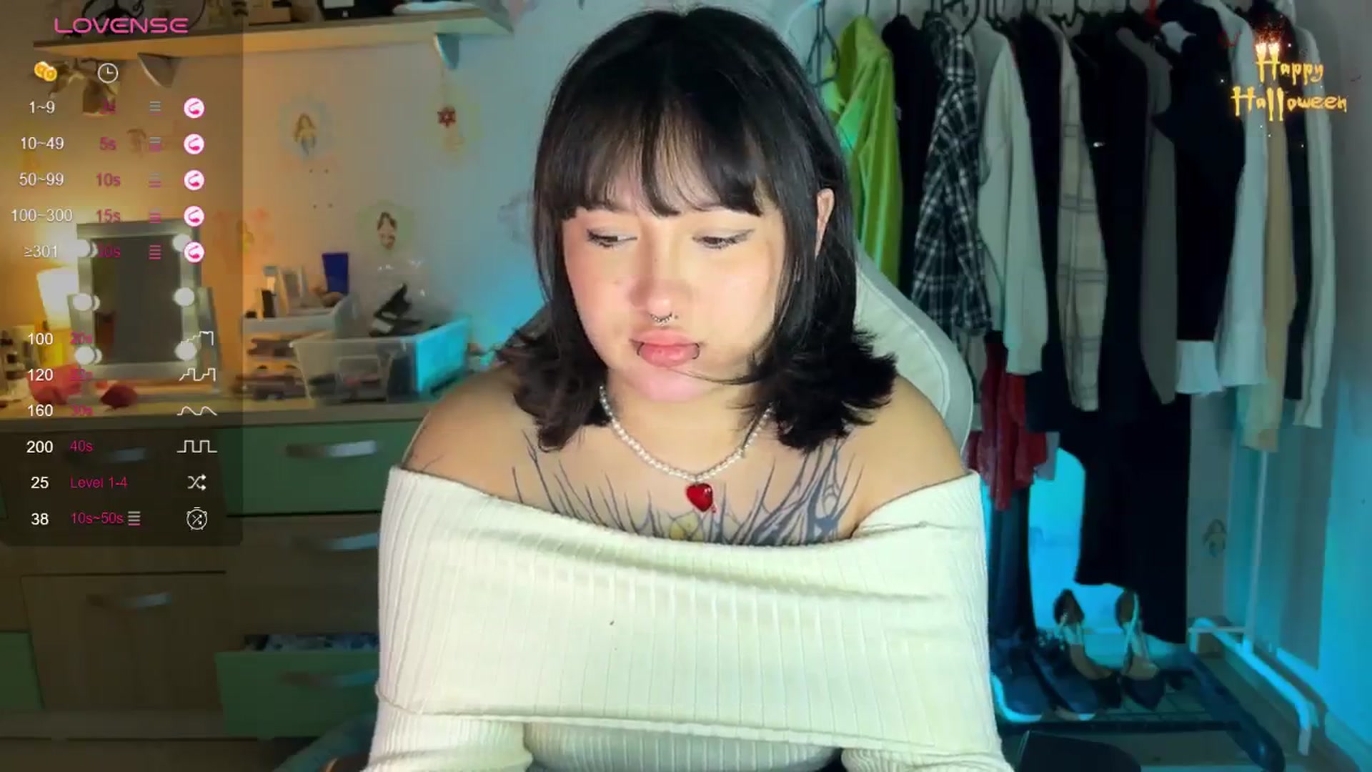 Gallery image thumbnail from Littlewetgirl's myfreecams stream on, 11/08/2024, 12:24 image 18 of 20