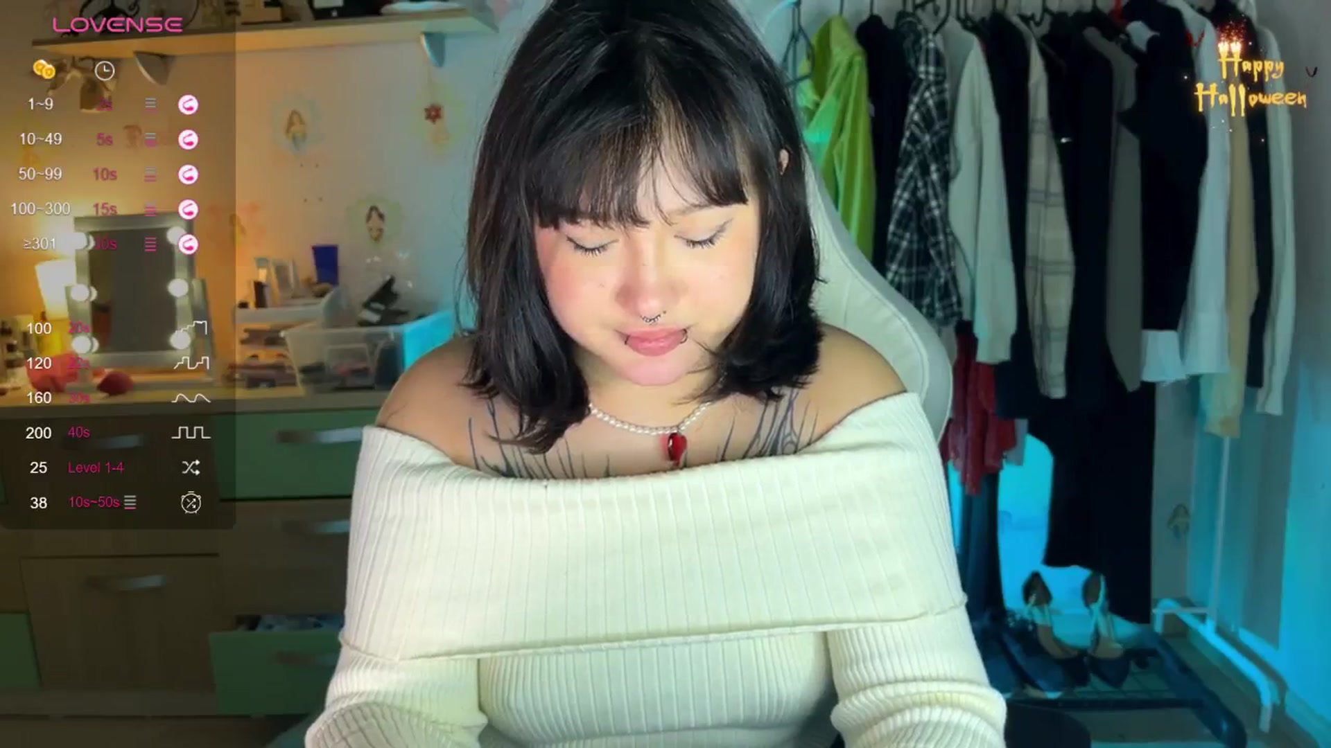 Gallery image thumbnail from Littlewetgirl's myfreecams stream on, 11/08/2024, 12:24 image 7 of 20