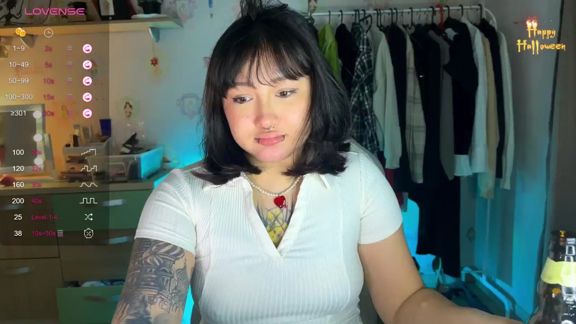 Gallery image thumbnail from Littlewetgirl's myfreecams stream on, 11/08/2024, 14:28 image 4 of 20