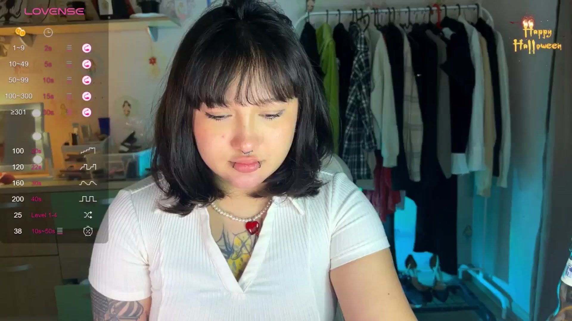 Gallery image thumbnail from Littlewetgirl's myfreecams stream on, 11/08/2024, 14:28 image 11 of 20