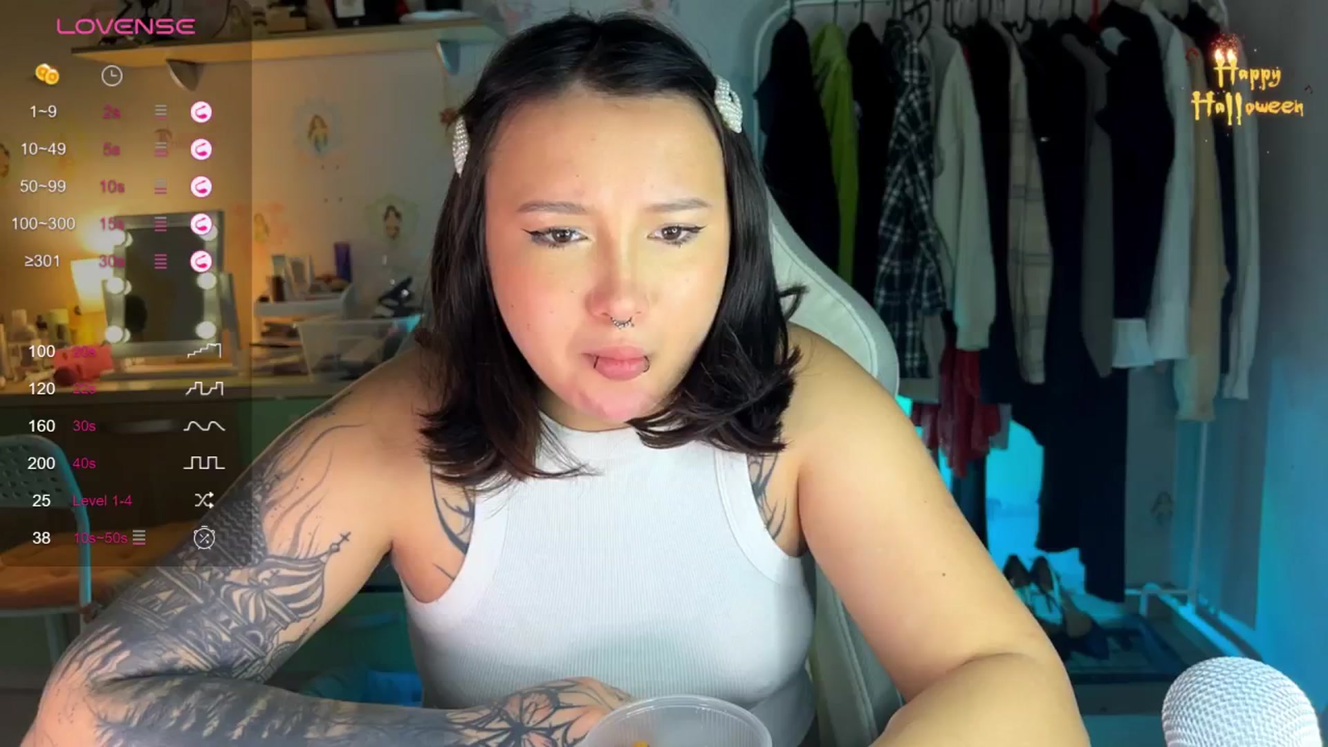 Gallery image thumbnail from Littlewetgirl's myfreecams stream on, 11/09/2024, 15:12 image 3 of 20