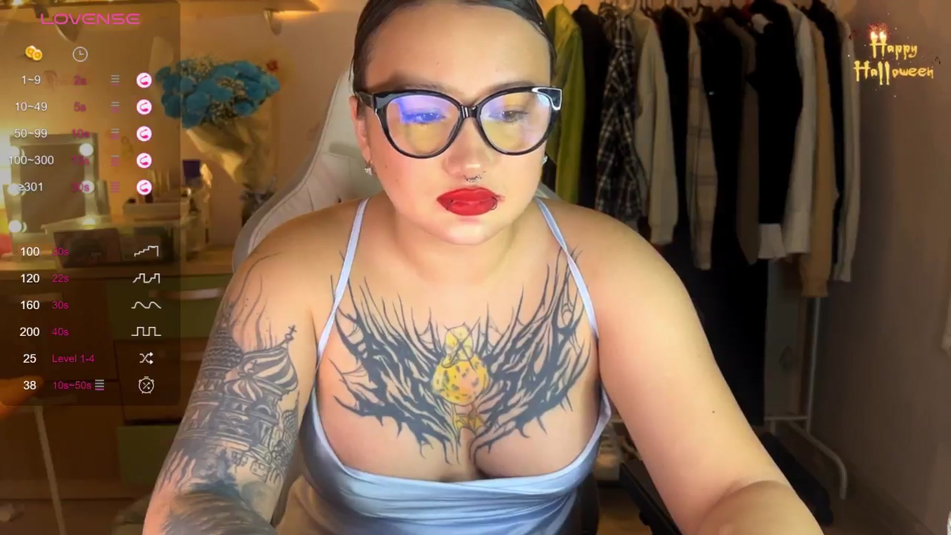 Gallery image thumbnail from Littlewetgirl's myfreecams stream on, 11/11/2024, 16:20 image 8 of 20