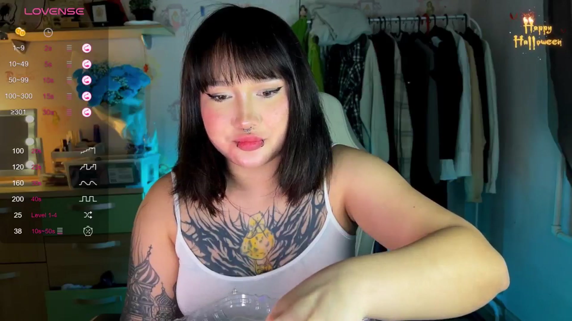 Gallery image thumbnail from Littlewetgirl's myfreecams stream on, 11/12/2024, 13:32 image 7 of 20