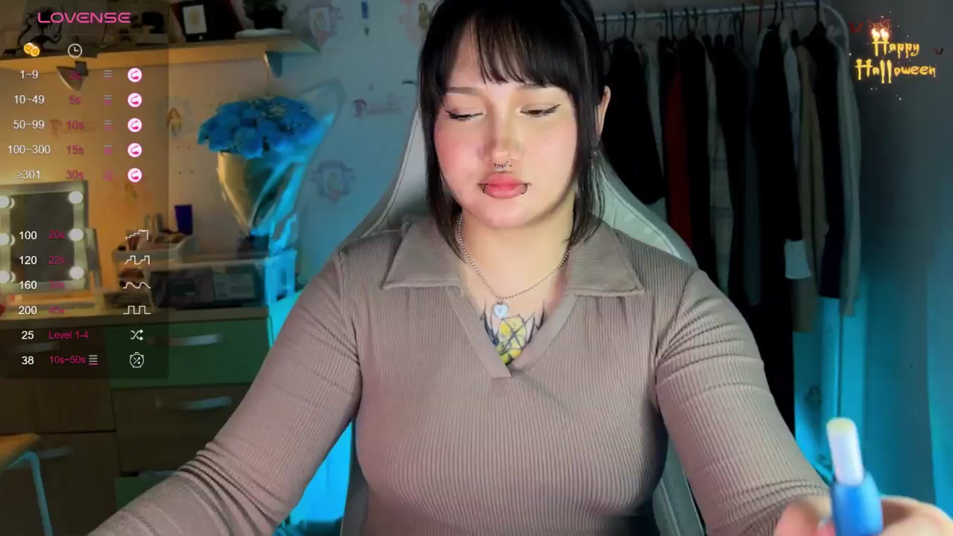 Gallery image thumbnail from Littlewetgirl's myfreecams stream on, 11/15/2024, 09:53 image 13 of 20