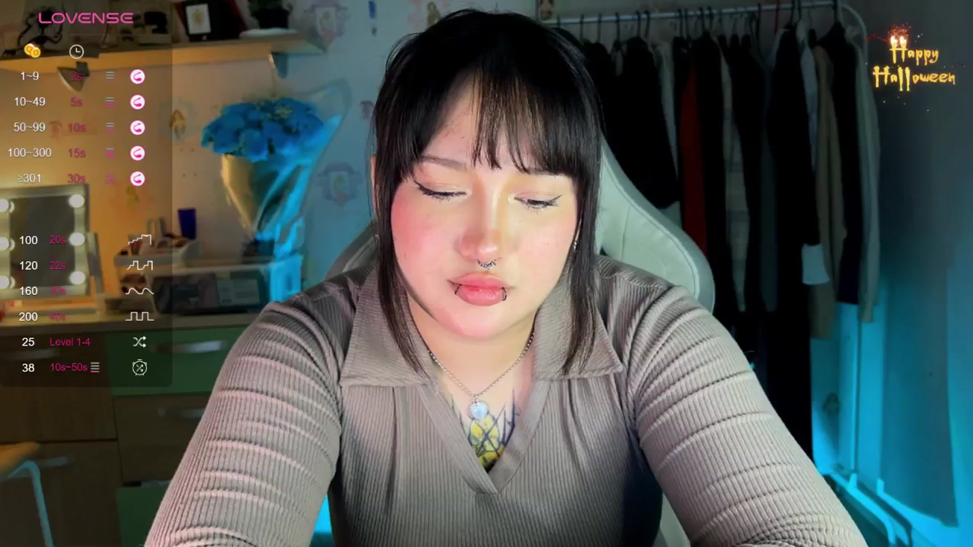 Gallery image thumbnail from Littlewetgirl's myfreecams stream on, 11/15/2024, 09:53 image 12 of 20