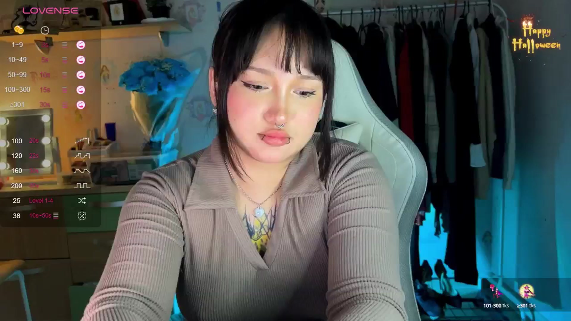 Gallery image thumbnail from Littlewetgirl's myfreecams stream on, 11/15/2024, 09:53 image 4 of 20