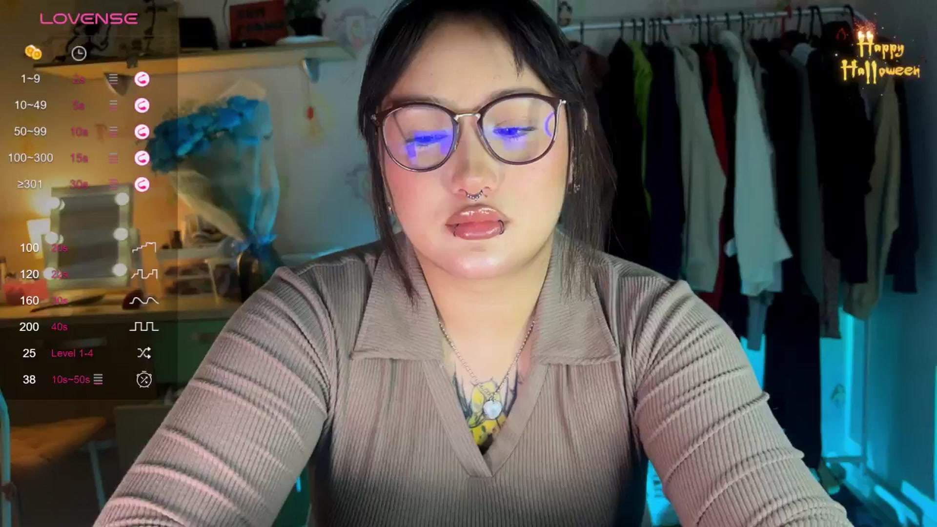 Gallery image thumbnail from Littlewetgirl's myfreecams stream on, 11/17/2024, 13:28 image 12 of 20