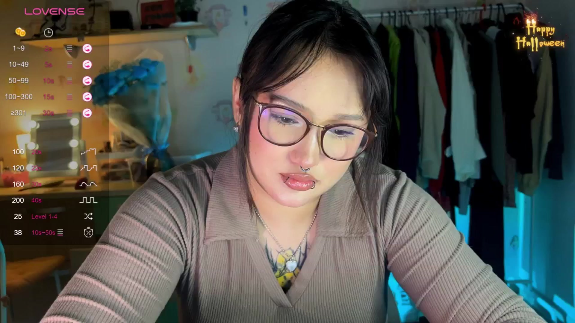 Gallery image thumbnail from Littlewetgirl's myfreecams stream on, 11/17/2024, 13:28 image 14 of 20