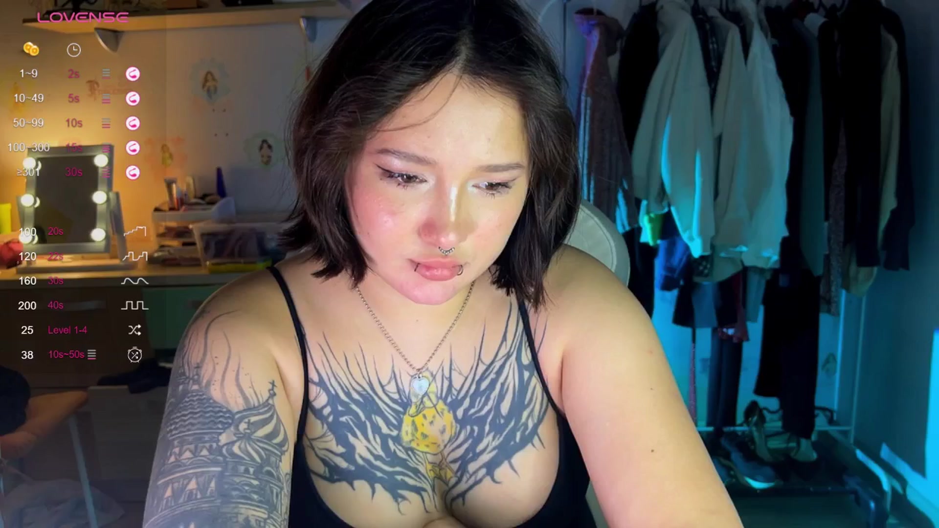 Gallery image thumbnail from Littlewetgirl's myfreecams stream on, 12/06/2024, 12:38 image 18 of 20