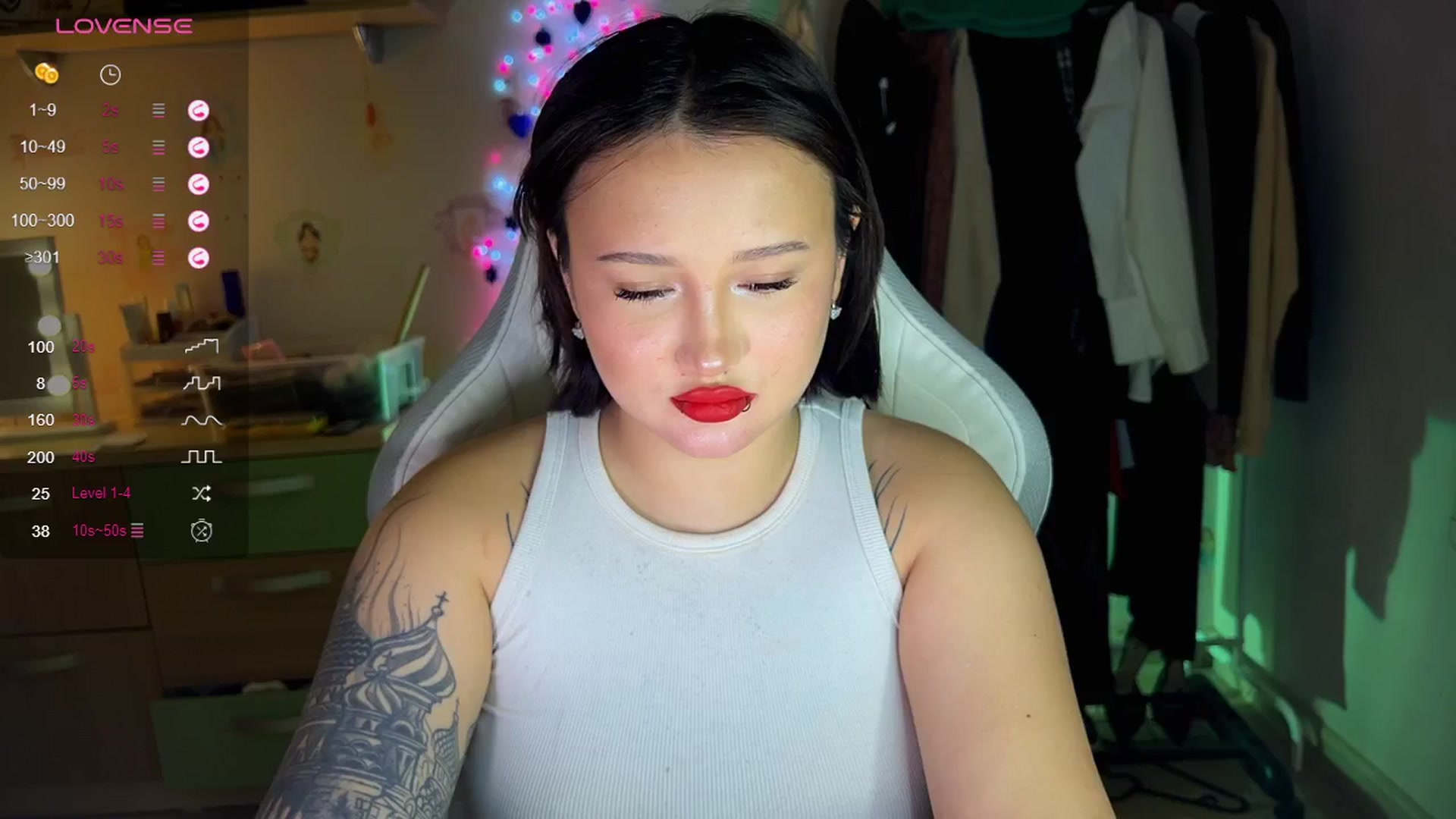Gallery image thumbnail from Littlewetgirl's myfreecams stream on, 12/16/2024, 13:26 image 12 of 20