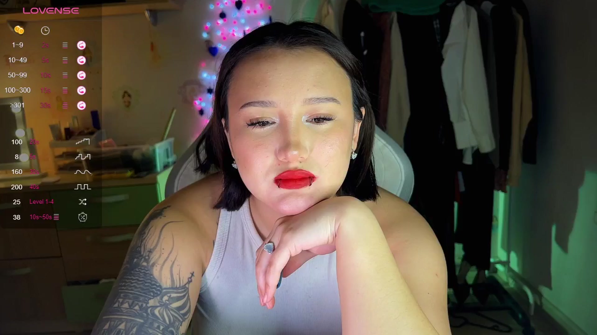 Gallery image thumbnail from Littlewetgirl's myfreecams stream on, 12/16/2024, 13:26 image 18 of 20