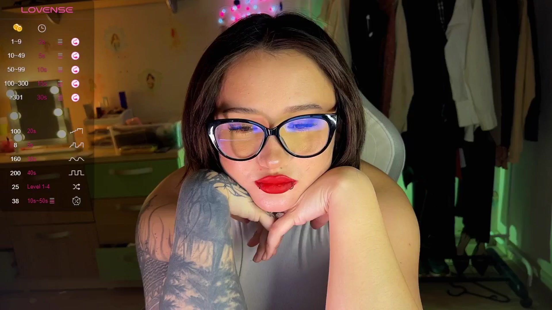 Gallery image thumbnail from Littlewetgirl's myfreecams stream on, 12/16/2024, 13:26 image 4 of 20