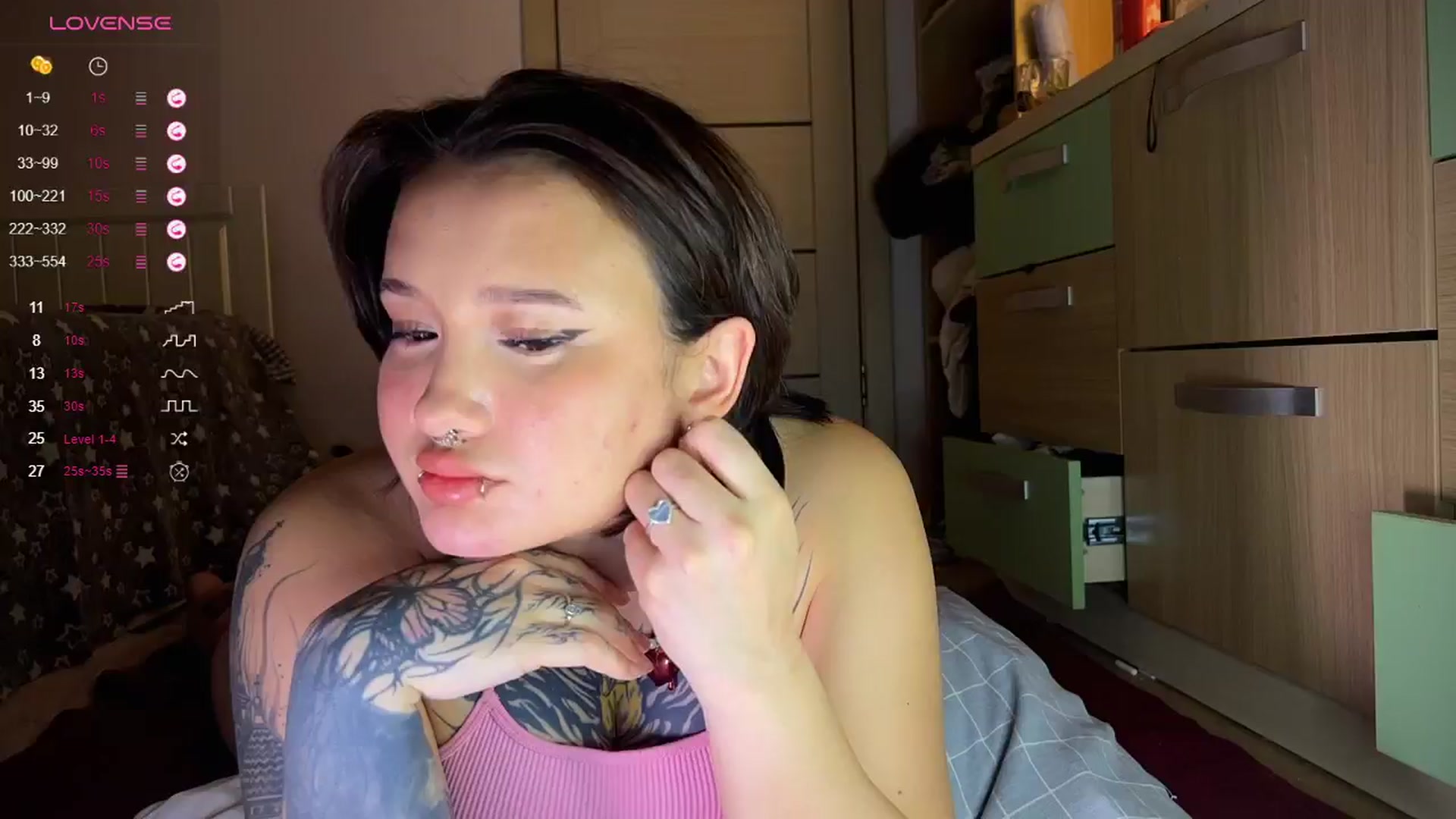 Gallery image thumbnail from Littlewetgirl's myfreecams stream on, 12/27/2024, 08:08 image 15 of 20
