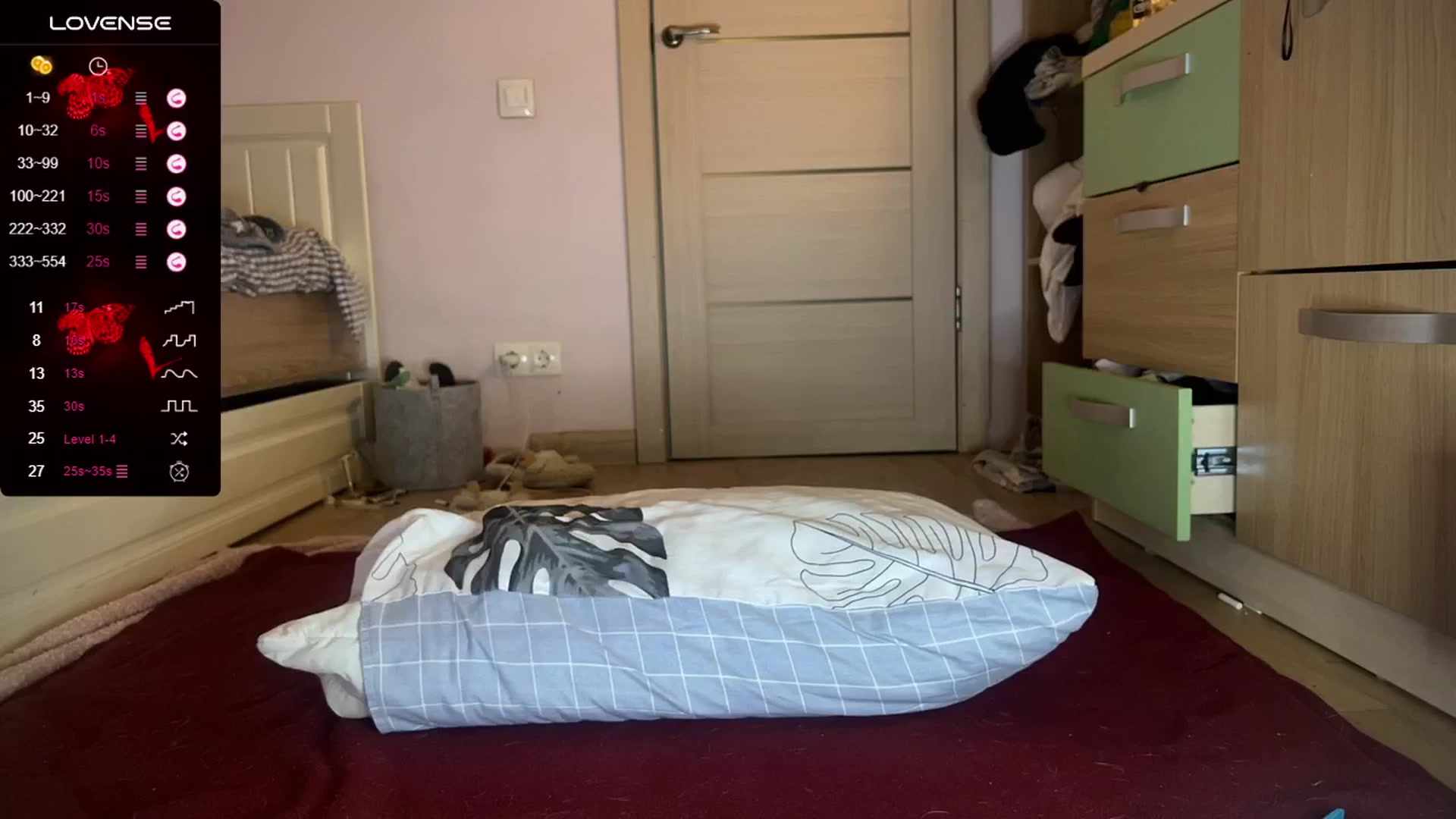 Gallery image thumbnail from Littlewetgirl's myfreecams stream on, 12/27/2024, 10:40 image 17 of 20