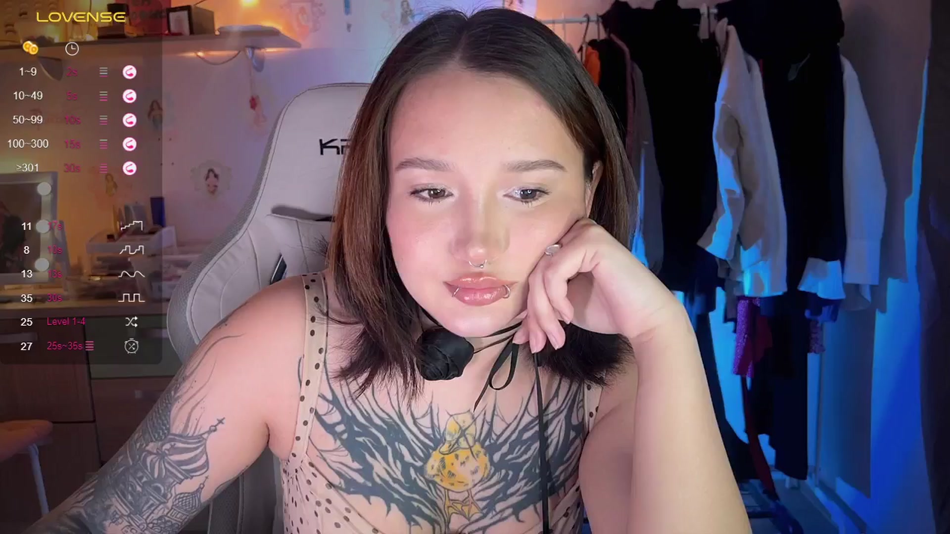 Gallery image thumbnail from Littlewetgirl's myfreecams stream on, 05/12/2025, 13:35 image 17 of 20