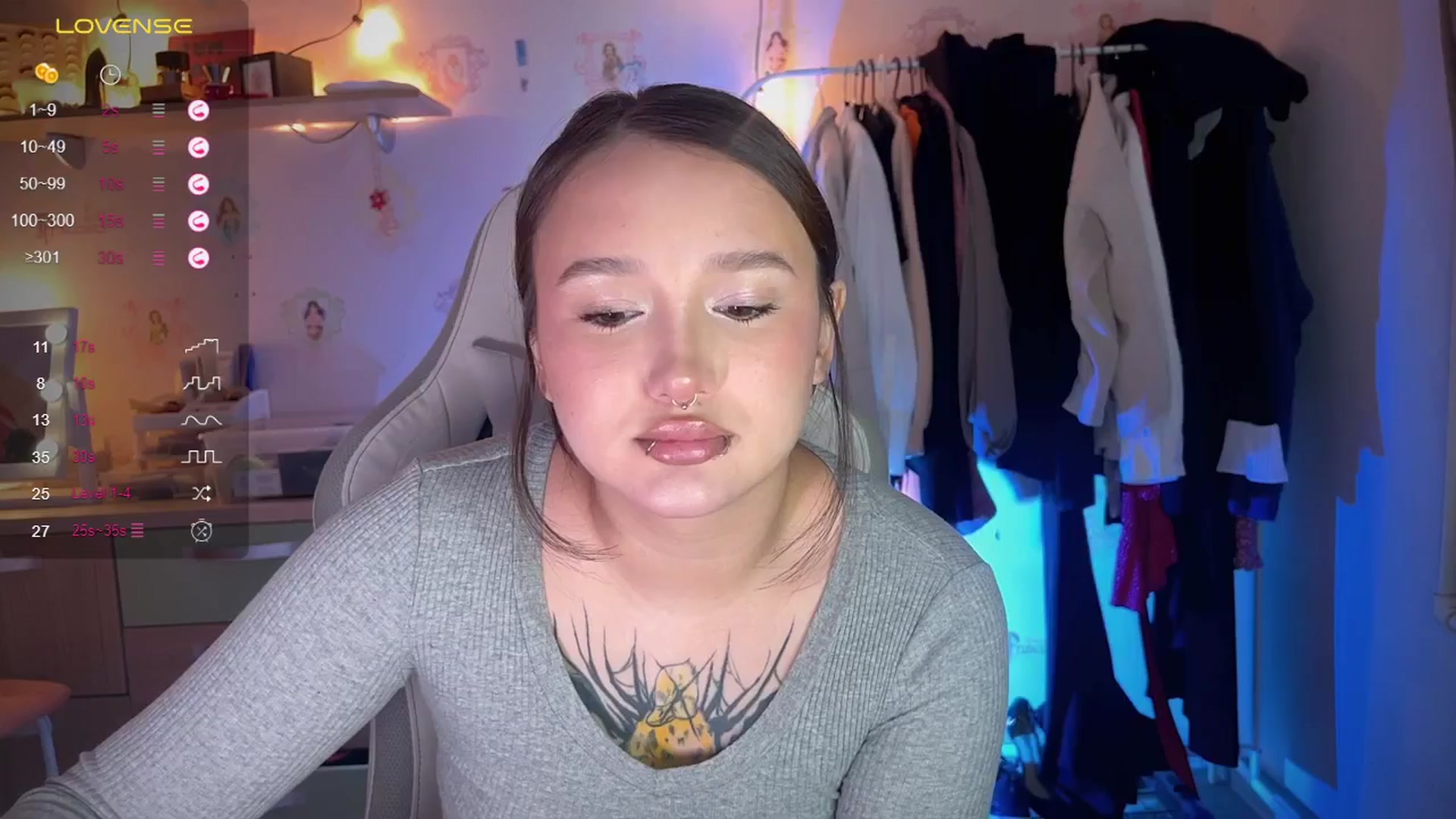 Gallery image thumbnail from Littlewetgirl's myfreecams stream on, 05/16/2025, 17:32 image 3 of 20