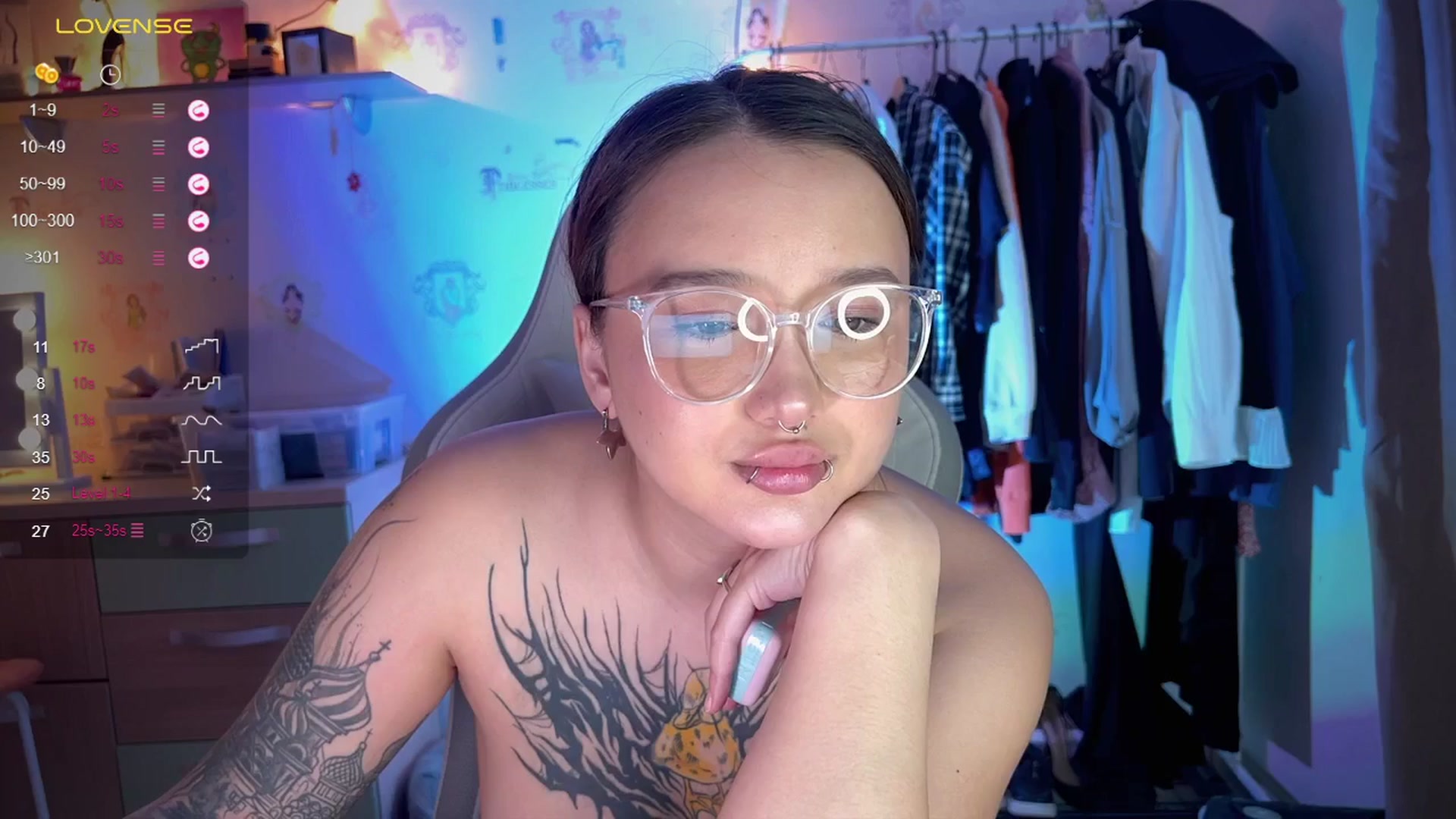 Gallery image thumbnail from Littlewetgirl's myfreecams stream on, 05/19/2025, 10:57 image 11 of 20